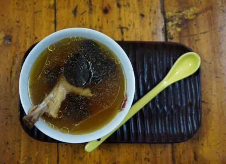 这个冬天黑松露与鸡汤更配哦!